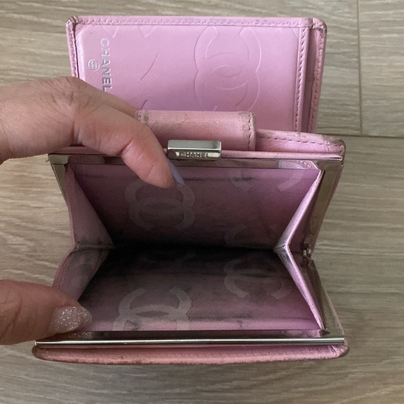 Authentic Chanel Calfskin Quilted Cambon Bi-Fold Wallet Pink Black ligne cambon - Picture 3 of 7